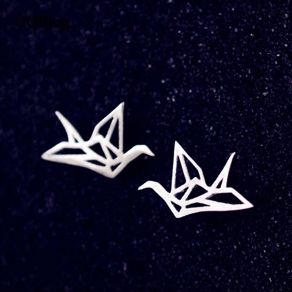 Sterling silver origami crane stud earrings - Picture 2 of 2
